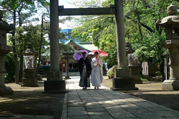 神社で結婚式